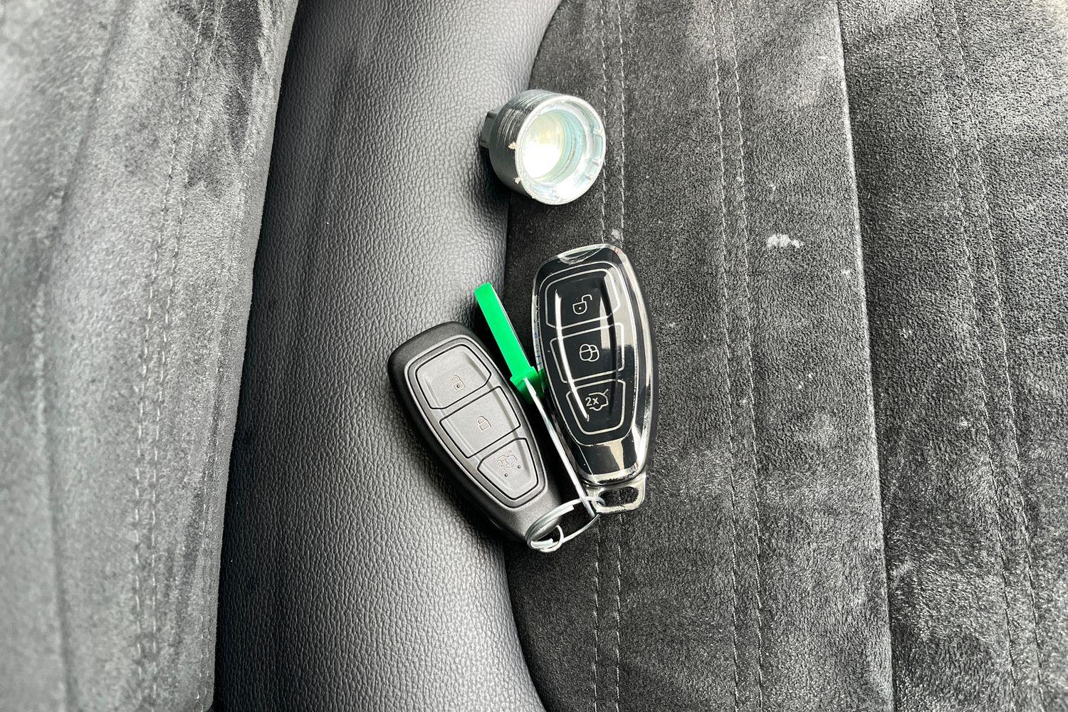 Ford KUGA Photo 21
