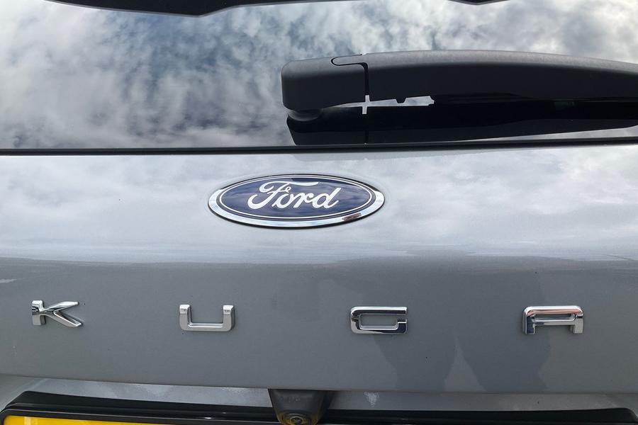 Ford Kuga Photo autoimg-6c942a141f61fa4e27403f6cde6a2864f53deed1.jpg
