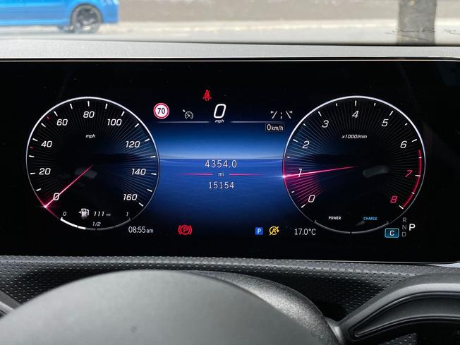 MERCEDES-BENZ CLA Photo 15
