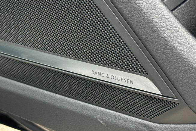 AUDI RS6 Avant Photo 37