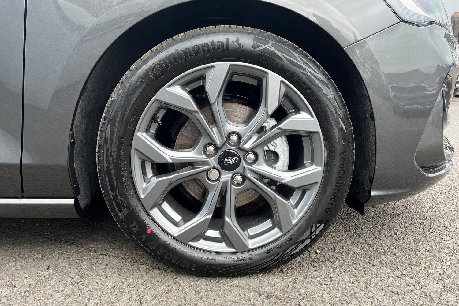 Ford FOCUS Photo 7