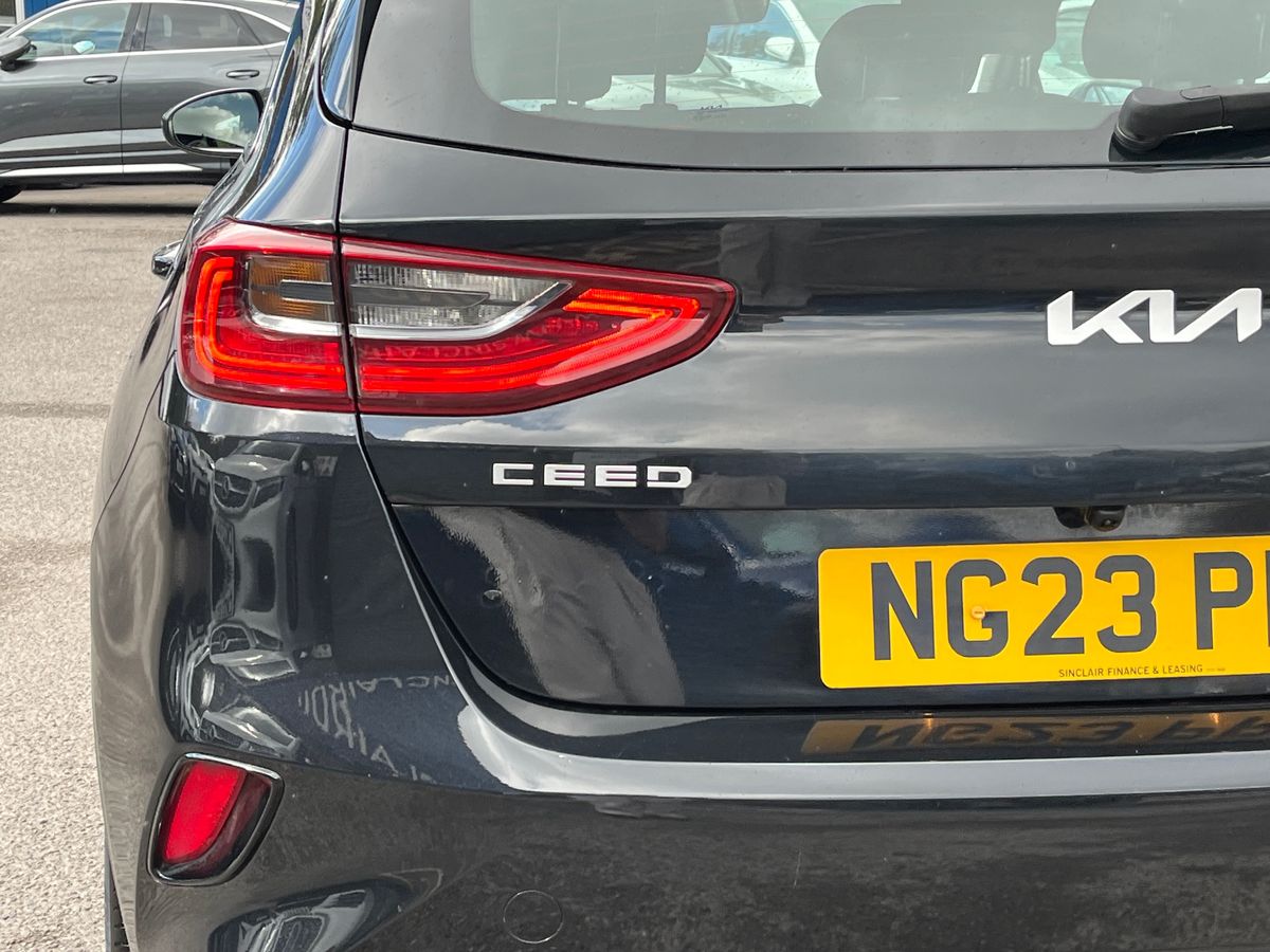 Kia Ceed Photo 17