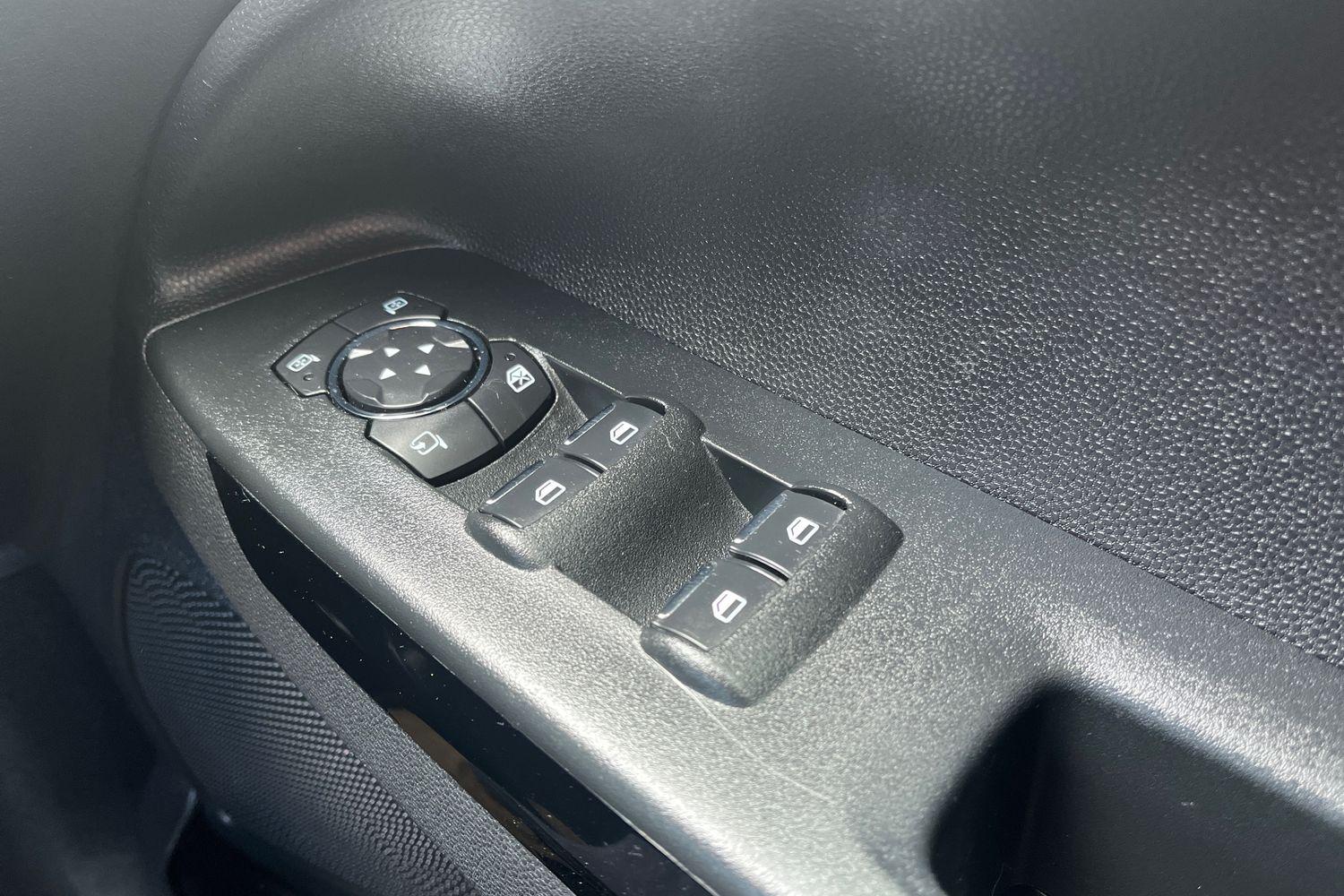 Ford ECOSPORT Photo 15