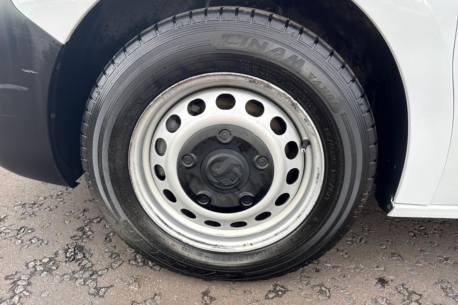 Vauxhall VIVARO Photo autoimg-6cae557da180ae0799576a303bece226c713aae6.jpg