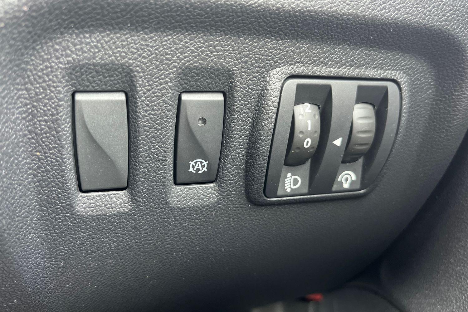 Renault CAPTUR Photo 31