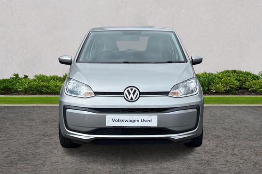 Volkswagen up! Photo autoimg-6cb3a96921d8798505626656ba2b2c703bb5ad2f.jpg