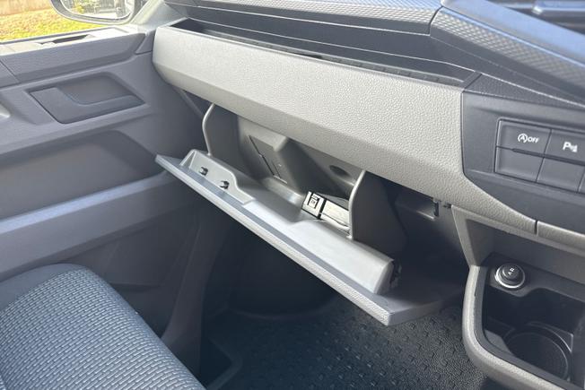 VOLKSWAGEN Transporter Photo 43