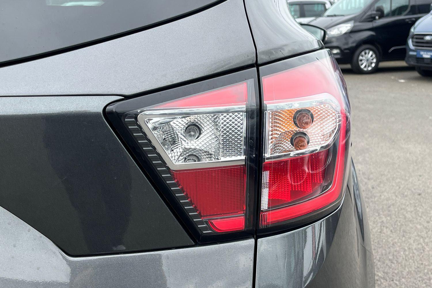 Ford KUGA Photo 37