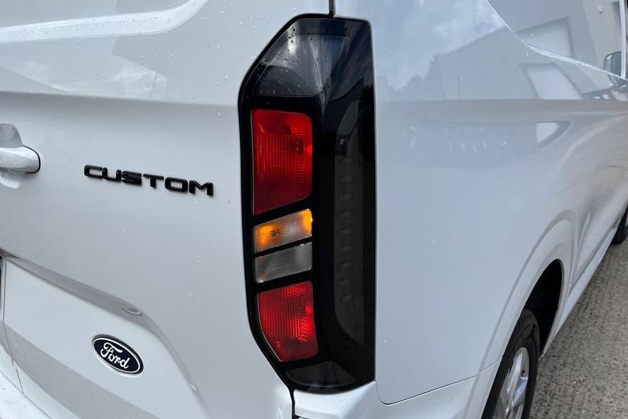 Ford TRANSIT CUSTOM Photo autoimg-6cbb161788626c15ab540b54d142976a921a3bc7.jpg