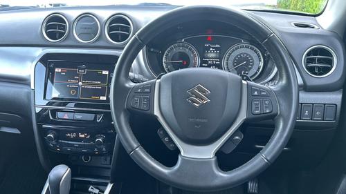Suzuki Vitara Photo autoimg-6cbc3fda51b84b0b8ca075cb375fa65a484240ce.jpg