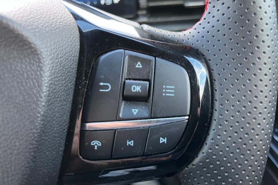 Ford PUMA Photo autoimg-6cbcb4426f9a72ffae4d589b5af1f53f6fe93b92.jpg