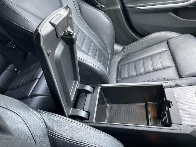 BMW 3 Series Photo 40