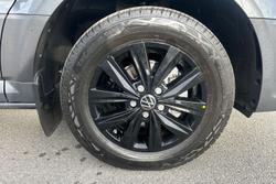 VOLKSWAGEN Grand California Photo 5