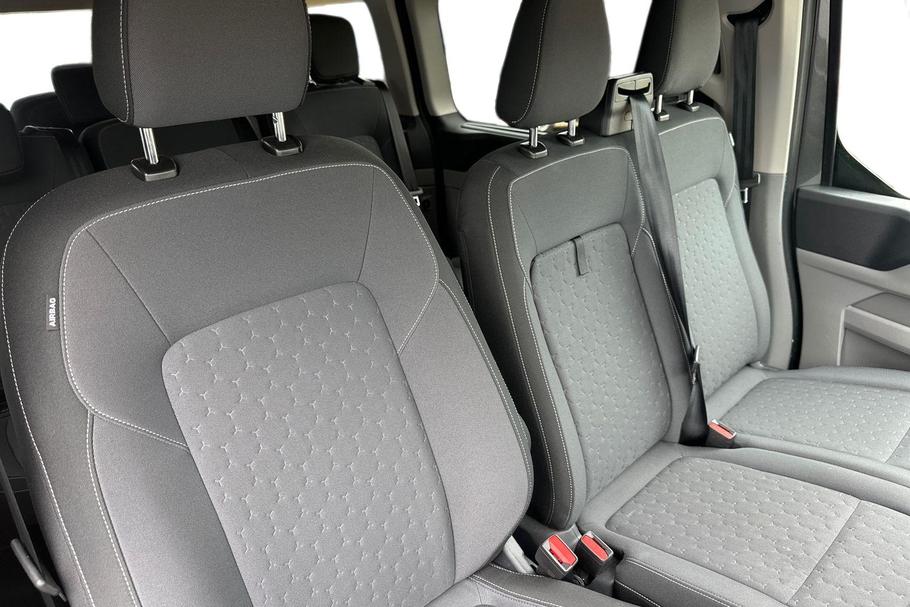 Used FORD TOURNEO CUSTOM YM25LNP 10