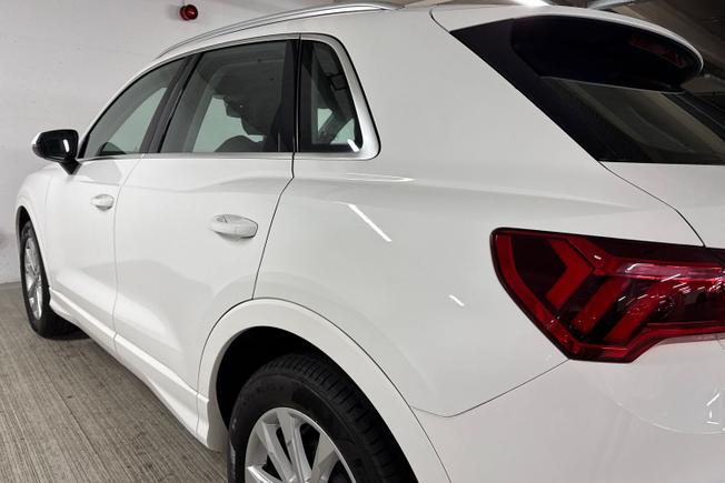 AUDI Q3 Photo 36