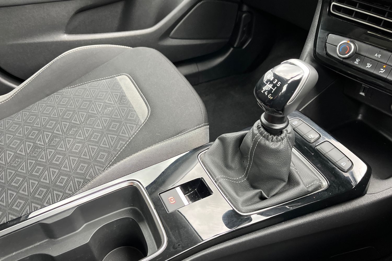 Vauxhall Mokka Photo 30