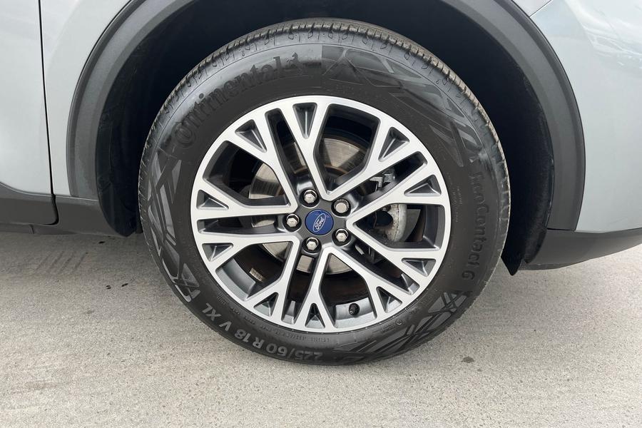 Ford KUGA Photo autoimg-6ccf660e382896c50b07f0ccf9f4d396c862ccd0.jpg