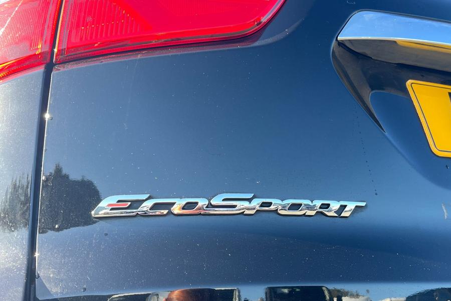 Ford ECOSPORT Photo autoimg-6cd139e0bf249b3994f51204d4ab14c9d32f2827.jpg