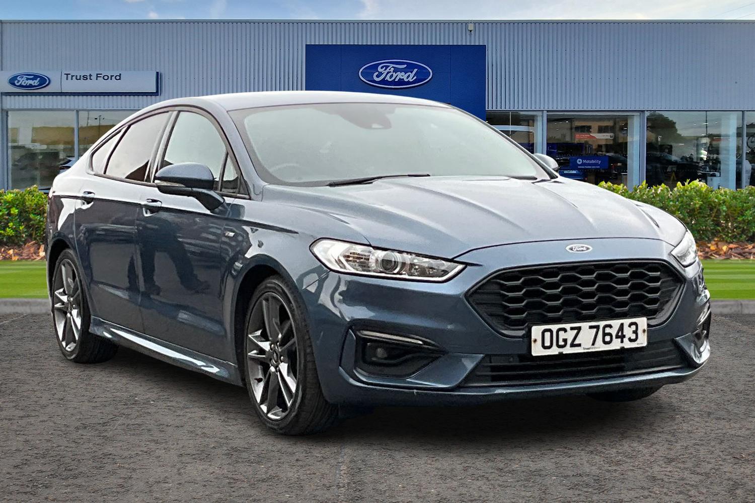 Ford MONDEO Photo 0