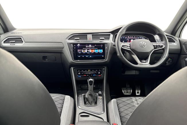 VOLKSWAGEN Tiguan Photo 10