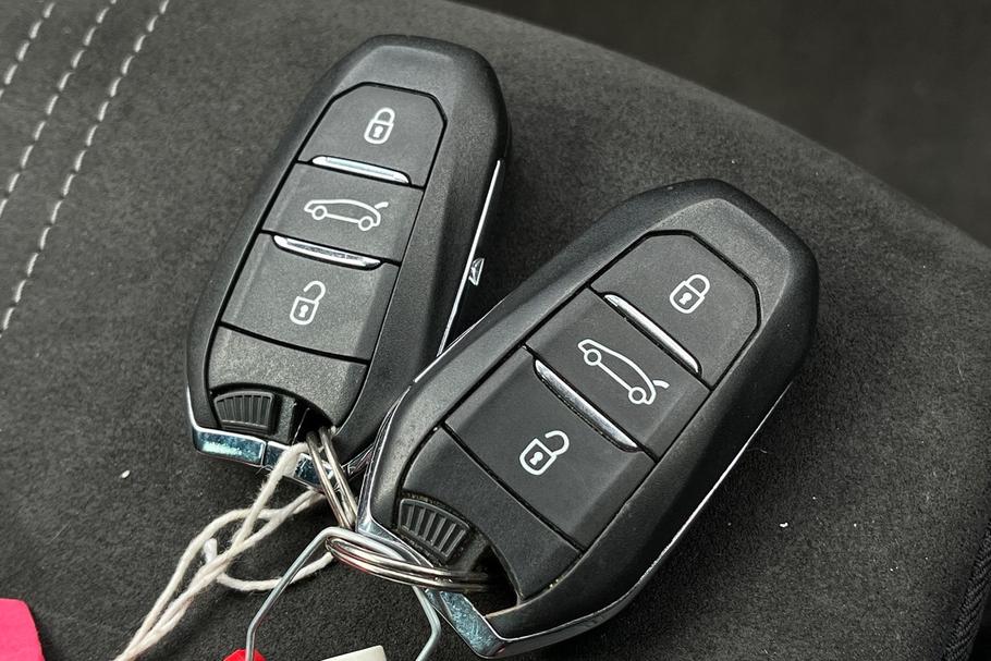 Used Vauxhall Crossland 36