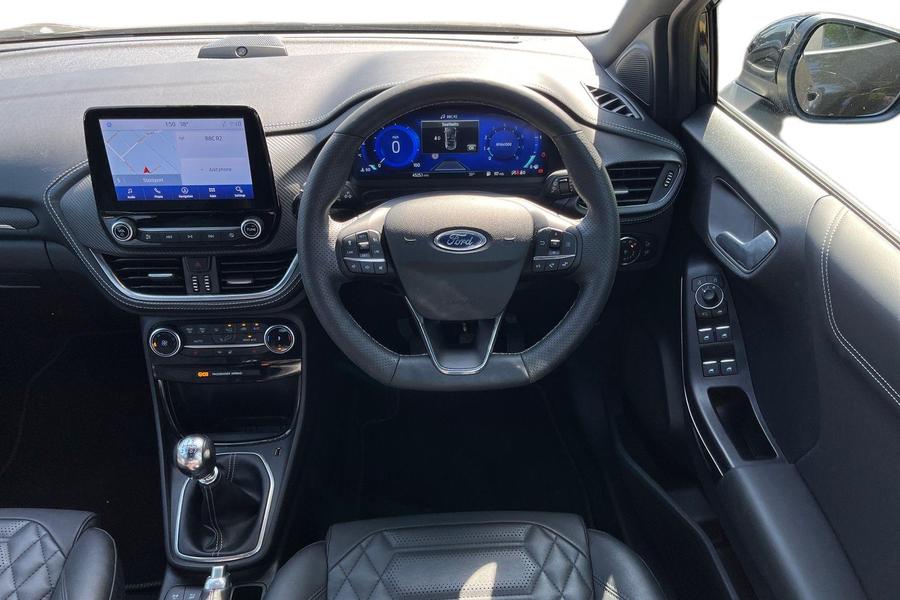 Ford PUMA Photo autoimg-6cdb1f7ba6065680a33077cbe3e5c6e7c8995f1a.jpg