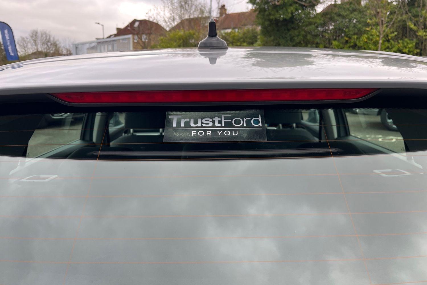 Volkswagen Golf Photo 23