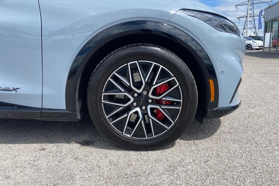 Ford Mustang Mach-E Photo autoimg-6cdbec7030db6296a48722587140d36fc9d1bec5.jpg