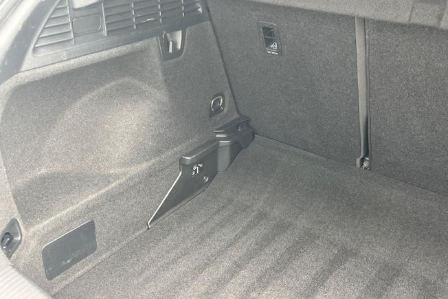 AUDI Q2 Photo 38