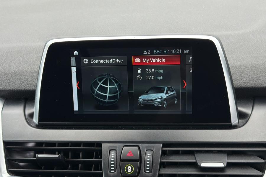 BMW 2 SERIES Photo autoimg-6cde0405de46ed5e1564af92090d36d7cbc38b9d.jpg