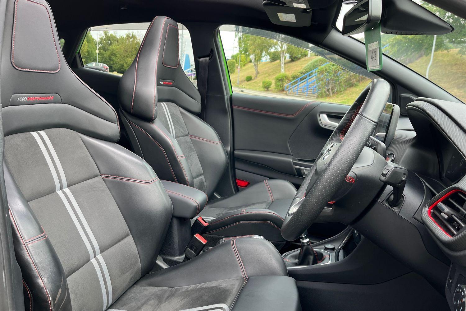 Ford Puma Photo 16