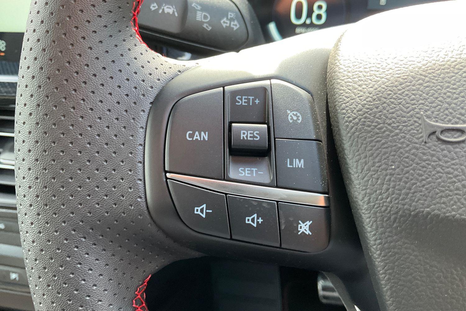 Ford FOCUS Photo 30