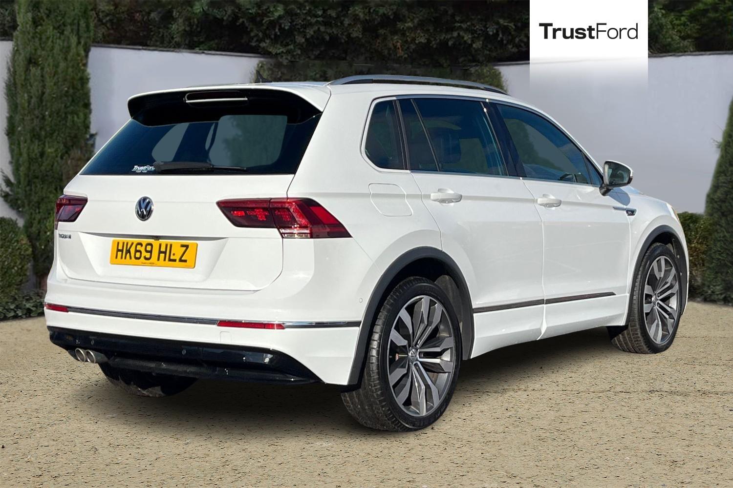 Volkswagen Tiguan Photo 3