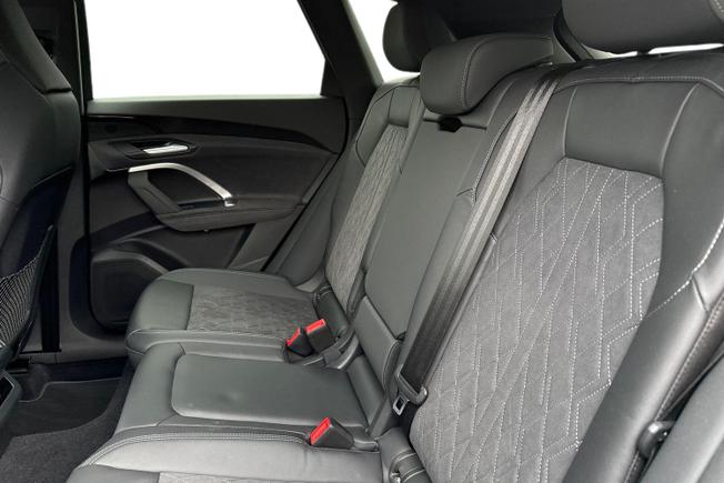 AUDI Q5 Photo 9