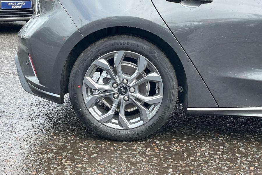 Ford FOCUS Photo autoimg-6ceca445d8461685e8ce398e0e9294be1da5053e.jpg