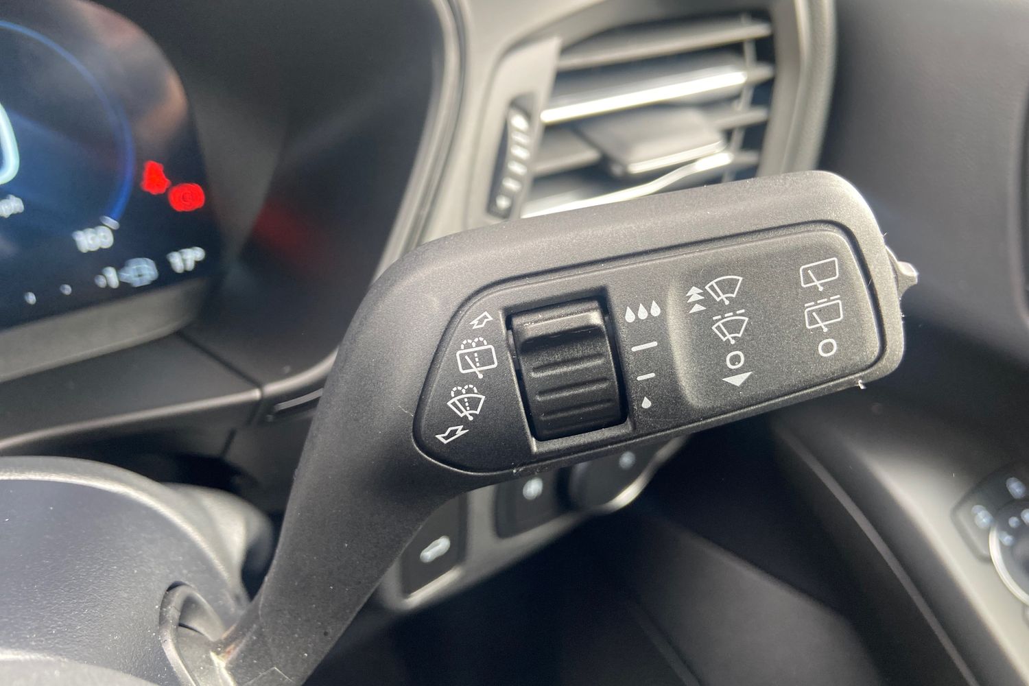 Ford FOCUS Photo 14