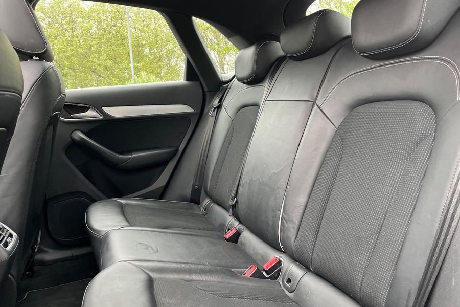 Audi Q3 Photo autoimg-6cf947243d7ea2b4801bb37db020aba514eda9ff.jpg