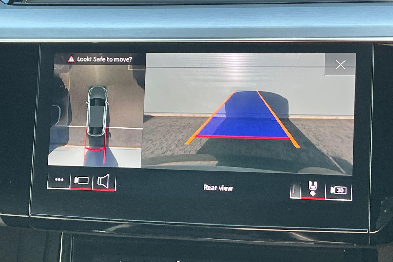 Audi E-TRON Photo 26