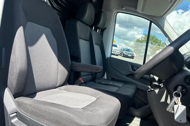 VOLKSWAGEN Crafter Photo 33