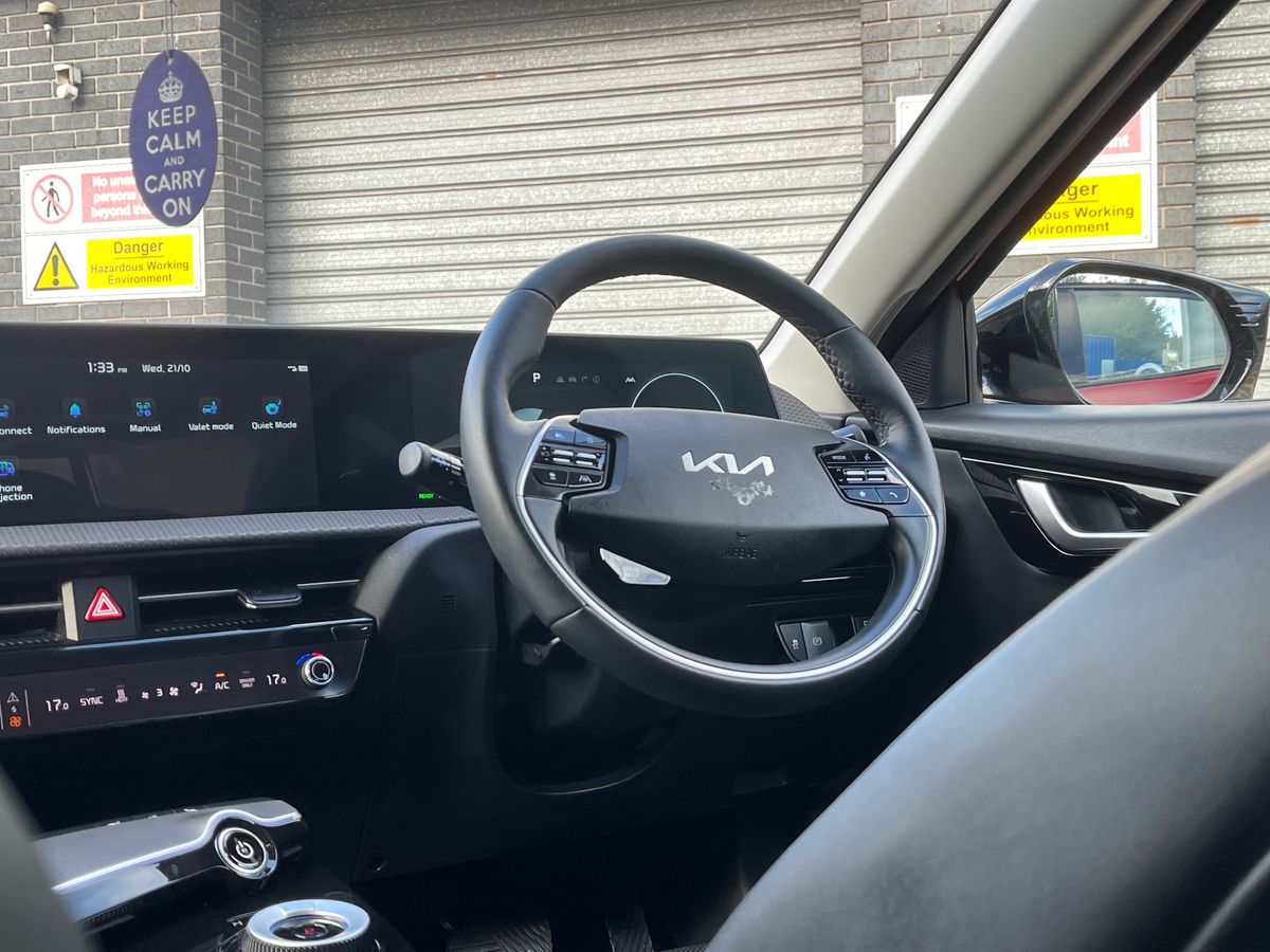 Kia EV6 Photo 14