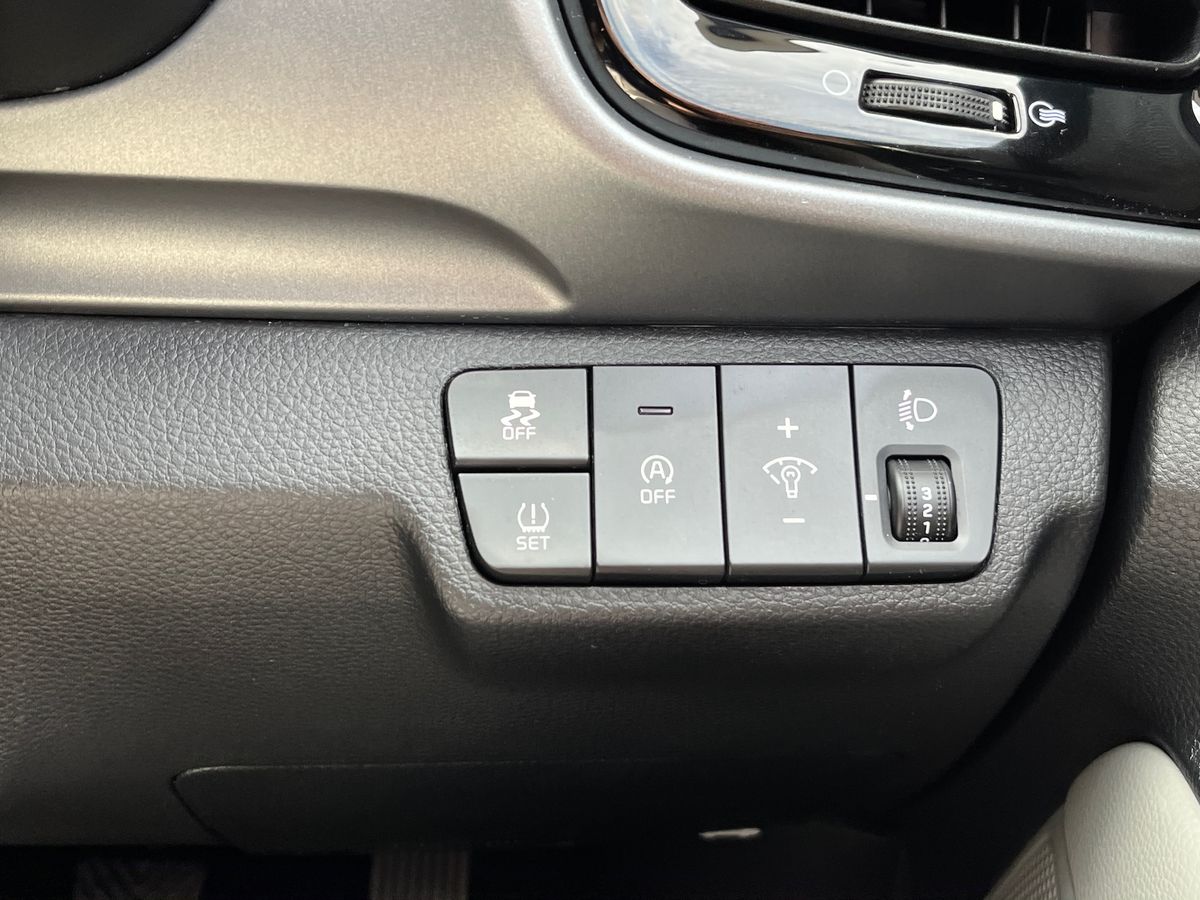 Kia Stonic Photo 35