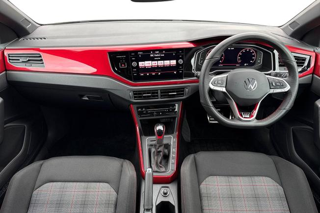 VOLKSWAGEN Polo Photo 10