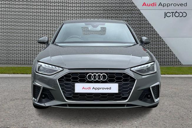 Audi A4 Photo 8