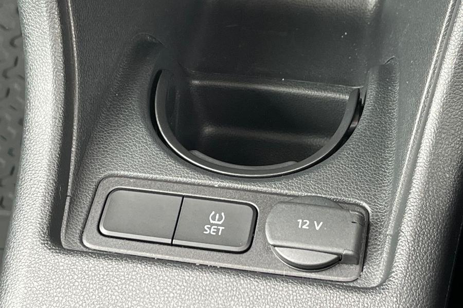 Volkswagen UP Photo autoimg-6d0fd80f2d51fbf3c5926b05c8fc4be9aea1fcc7.jpg