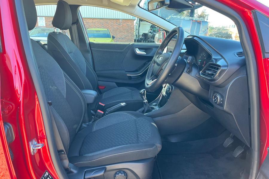 Ford Puma Photo autoimg-6d104724d7c1a671c1f0329d949089782e704dcc.jpg