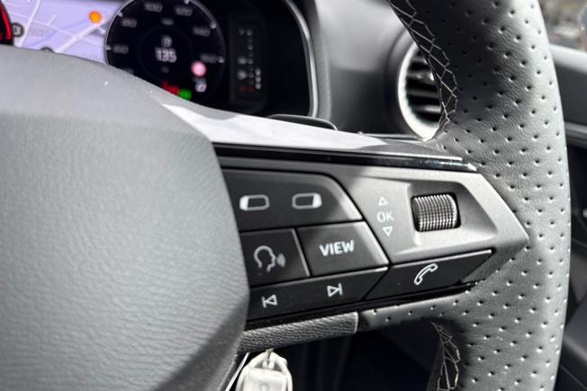 SEAT Arona Photo 17