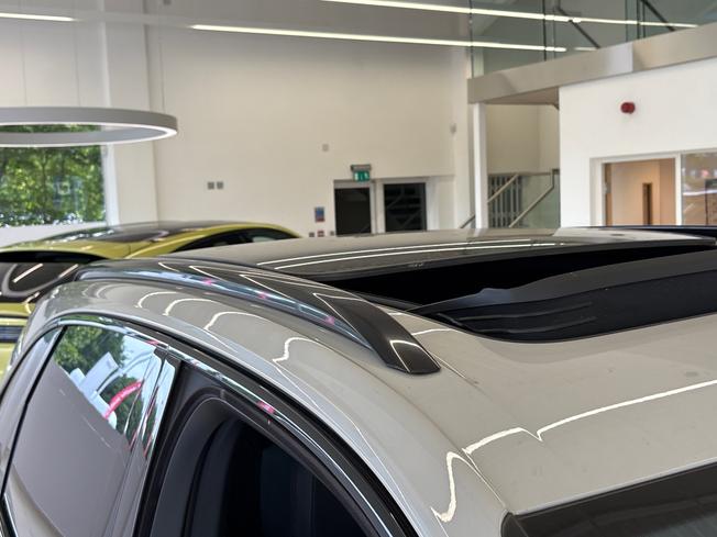 PORSCHE Cayenne Photo 46