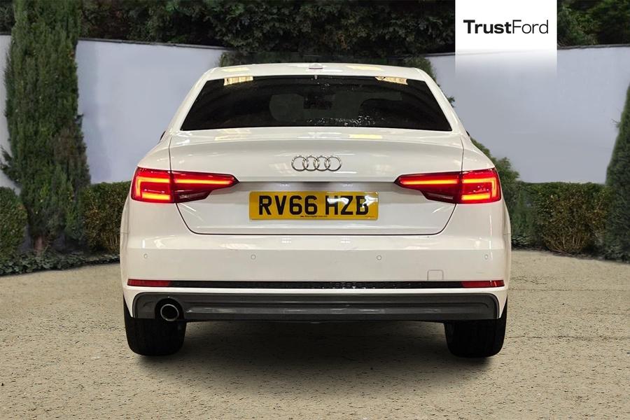 Audi A4 Photo autoimg-6d1b172a40a8c3920b9b4cddd4fbe141d6e572ce.jpg