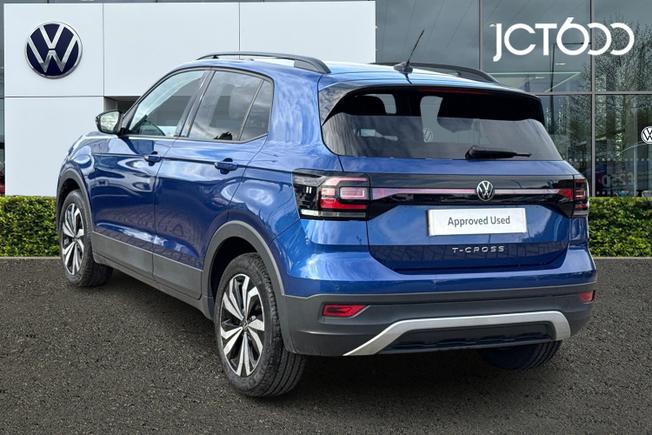 Volkswagen T-Cross Photo 3