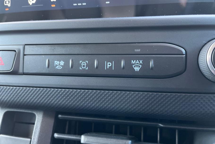 Used FORD TRANSIT CUSTOM SD75OKW 24